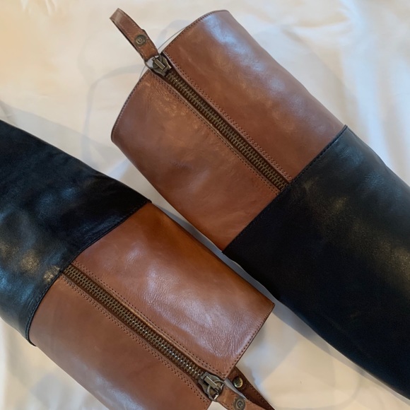 Stuart Weitzman - Picture 7 of 13